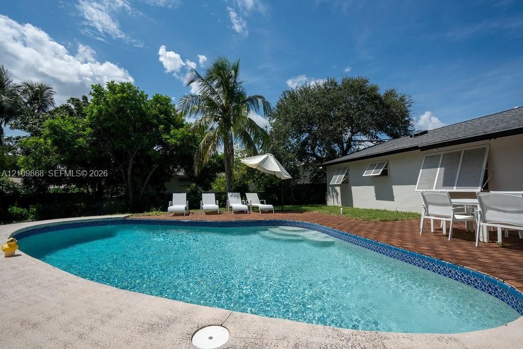 736 Prosperity Farms Rd , North Palm Beach, FL 33408 Photo