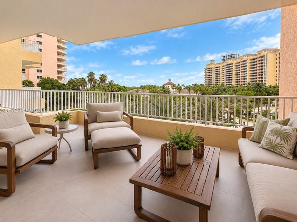 781 Crandon Blvd , Unit 502, Key Biscayne, FL 33149