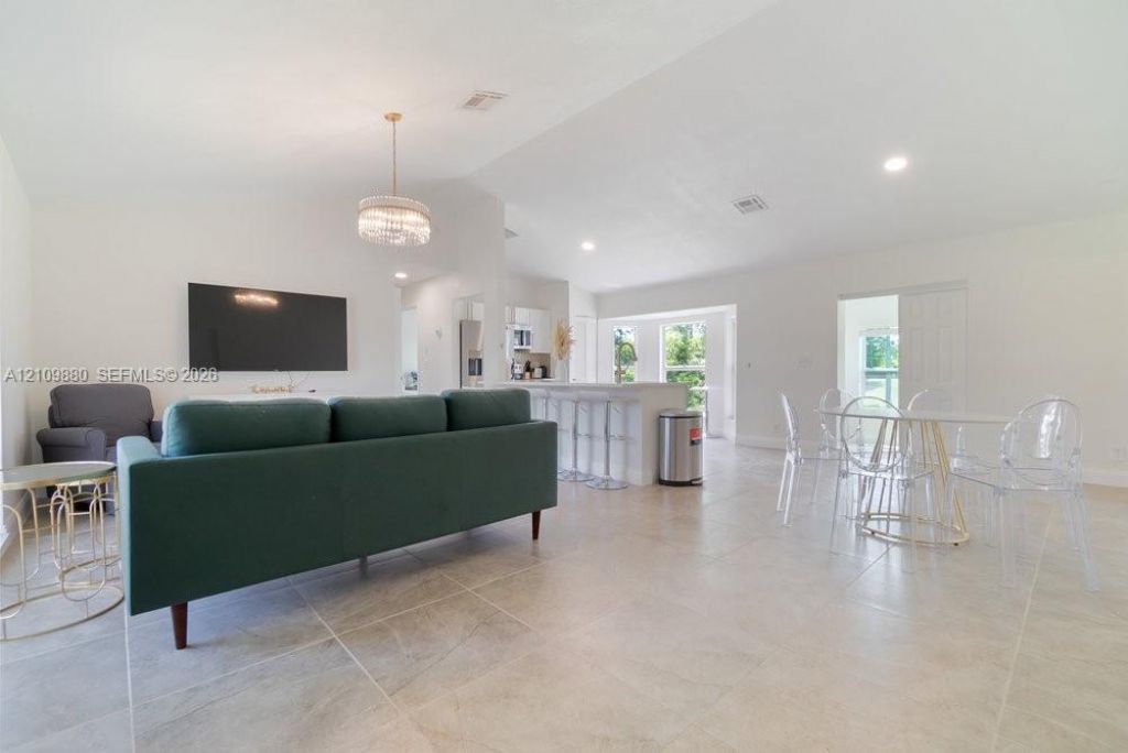 8231 Coconut Blvd , West Palm Beach, FL 33412 Photo