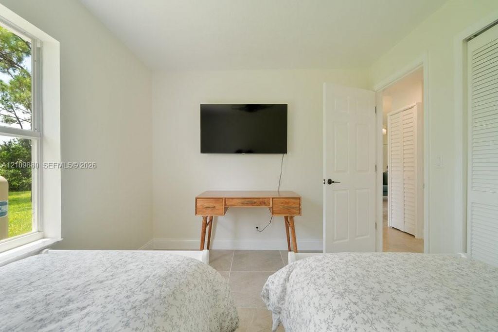 8231 Coconut Blvd , West Palm Beach, FL 33412 Photo