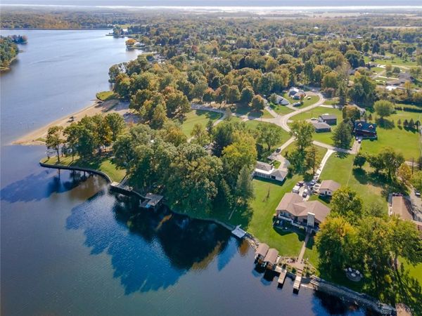 198 Lakengren Drive, Eaton, OH 45320