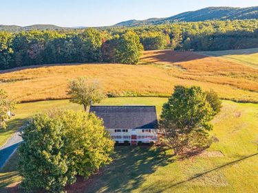 154 Cricket Lane, Rustburg, VA 24588