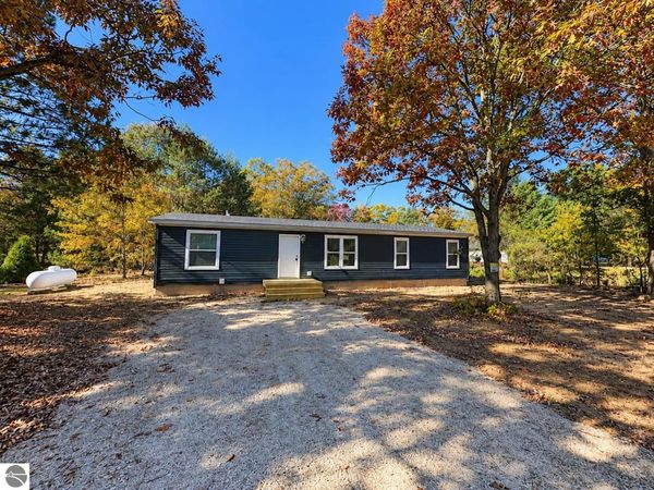 4320 Wingert Street, Brethren, MI 49645