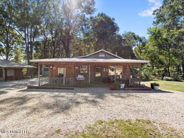 360 Hunt Road, Foxworth, MS 39483