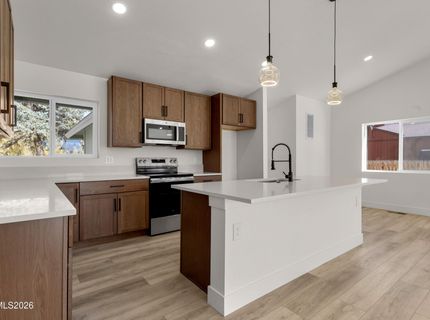 5665 Pelham Drive, Reno, NV 89502 Photo