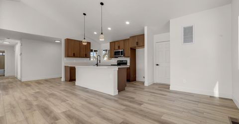 5665 Pelham Drive, Reno, NV 89502 Photo