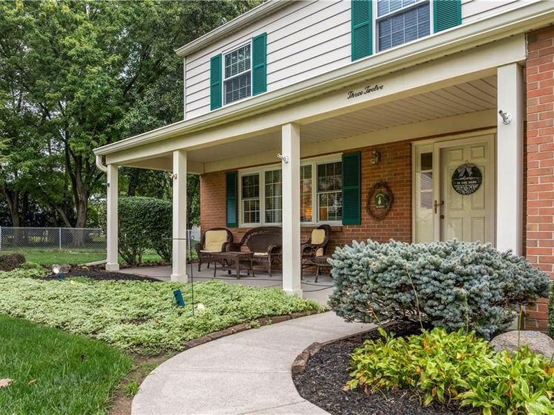 312 Rutgers Court, Loveland, OH 45140 Photo 4