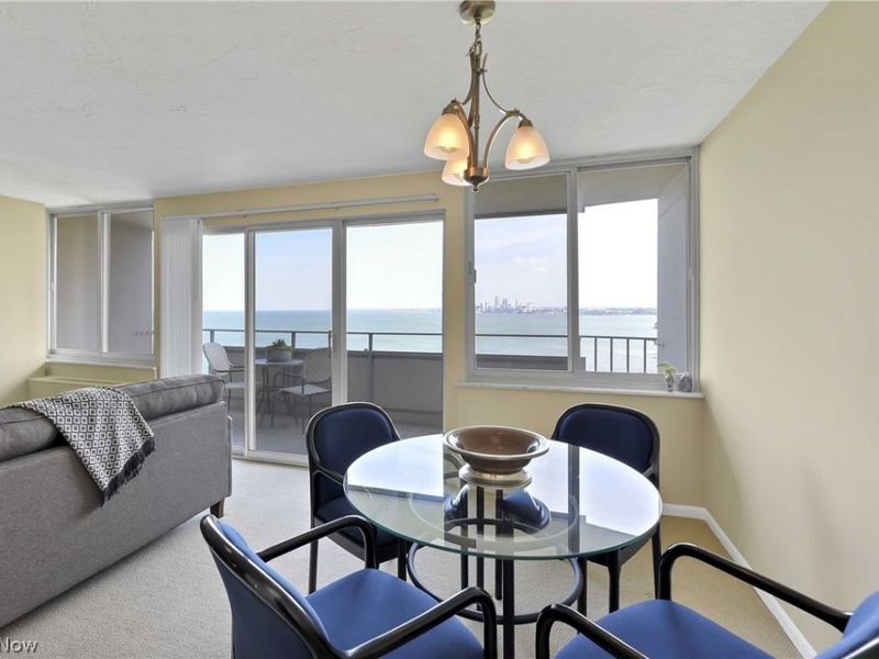 12900 Lake Avenue, Unit 924, Lakewood, OH 44107 Photo 9
