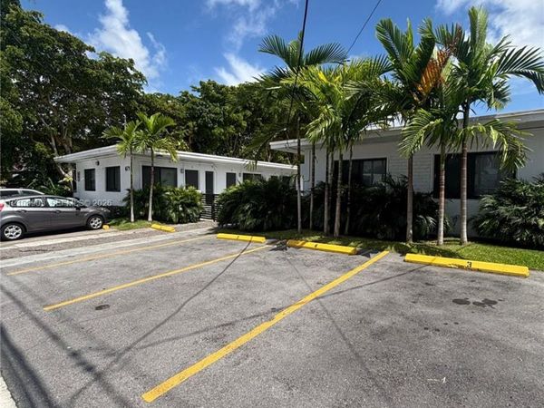 671 SW 7th St , Unit 2, Miami, FL 33130