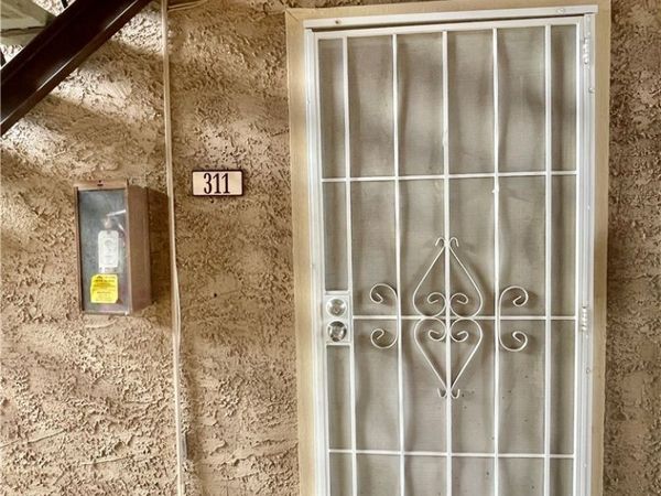 5295 Indian River Drive , Unit 311, Las Vegas, NV 89103