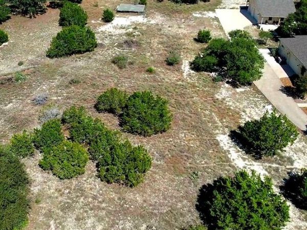 570 Mystic Shores Boulevard, Spring Branch, TX 78070