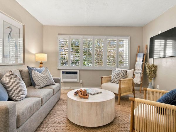 624 ORTON Avenue, Unit 19, Fort Lauderdale, FL 33304