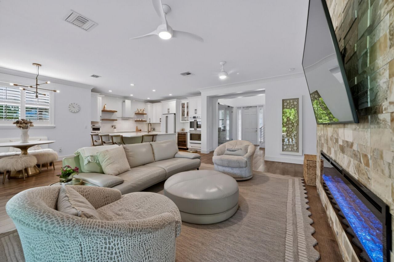 1031 Tiki Drive, Jupiter, FL 33458 Photo
