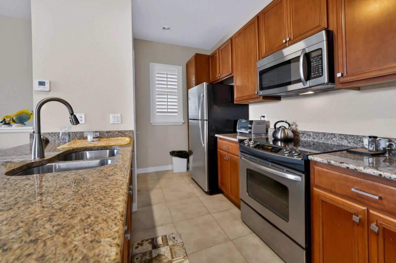 1031 Tiki Drive, Jupiter, FL 33458 Photo