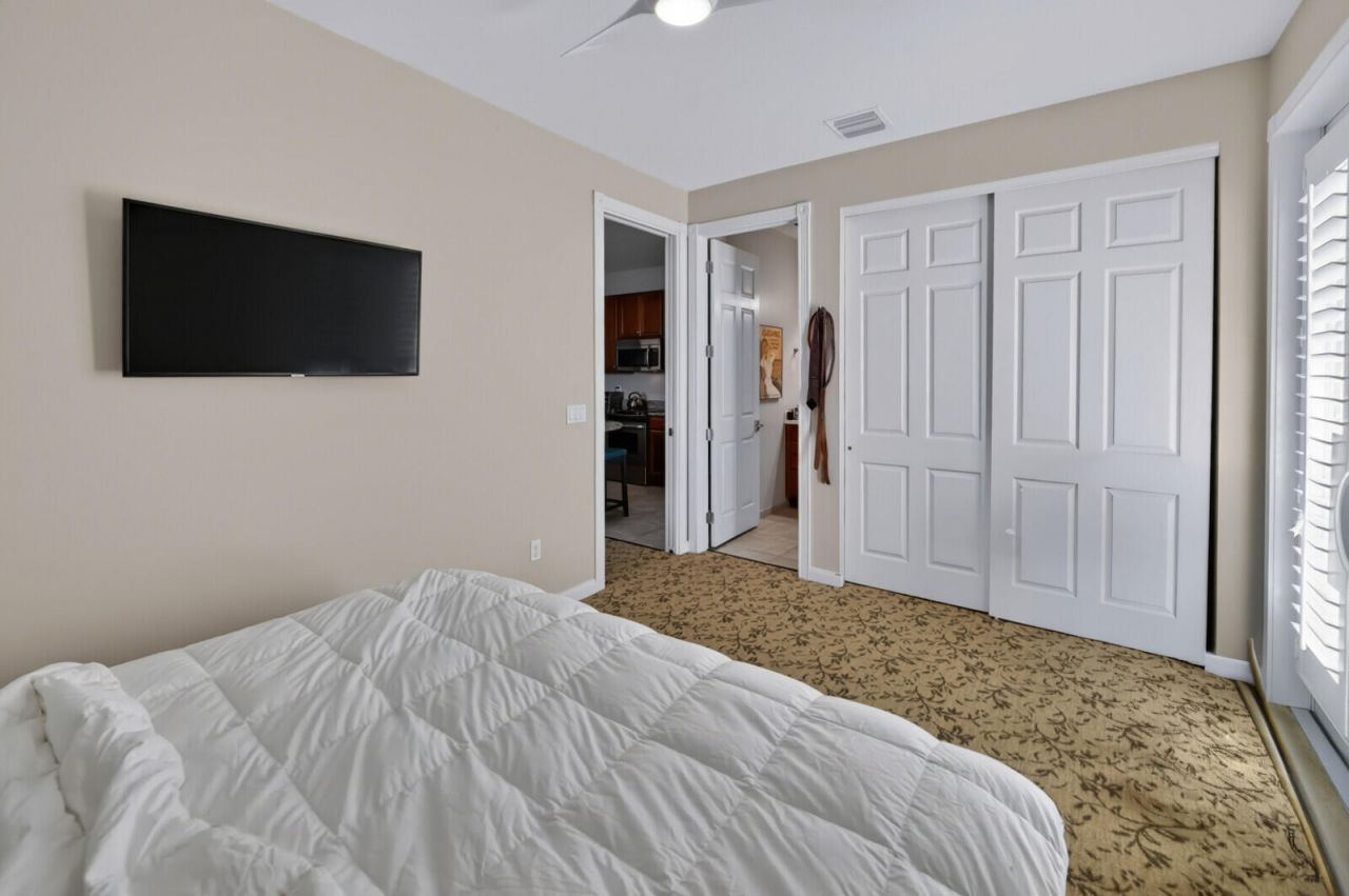 1031 Tiki Drive, Jupiter, FL 33458 Photo