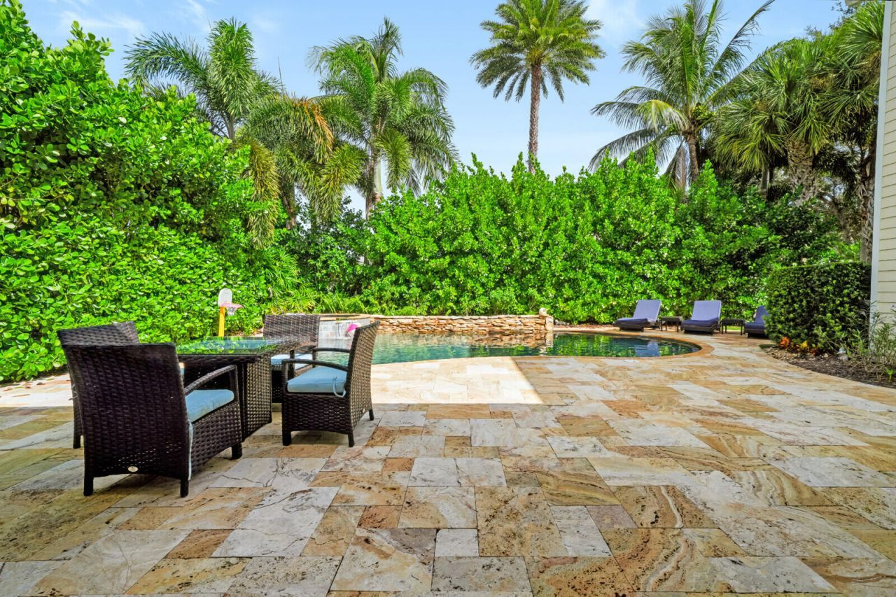 1031 Tiki Drive, Jupiter, FL 33458 Photo