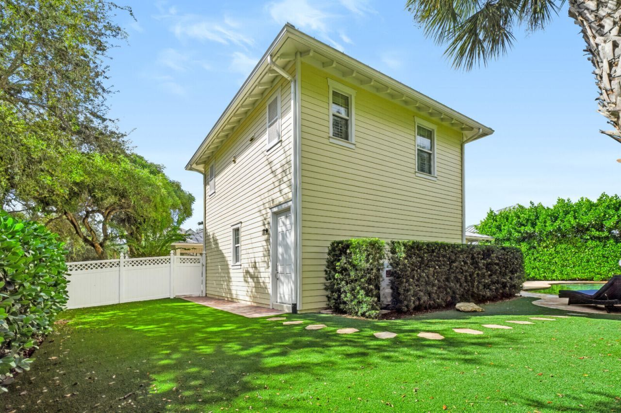 1031 Tiki Drive, Jupiter, FL 33458 Photo