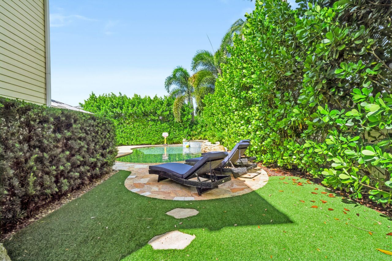 1031 Tiki Drive, Jupiter, FL 33458 Photo