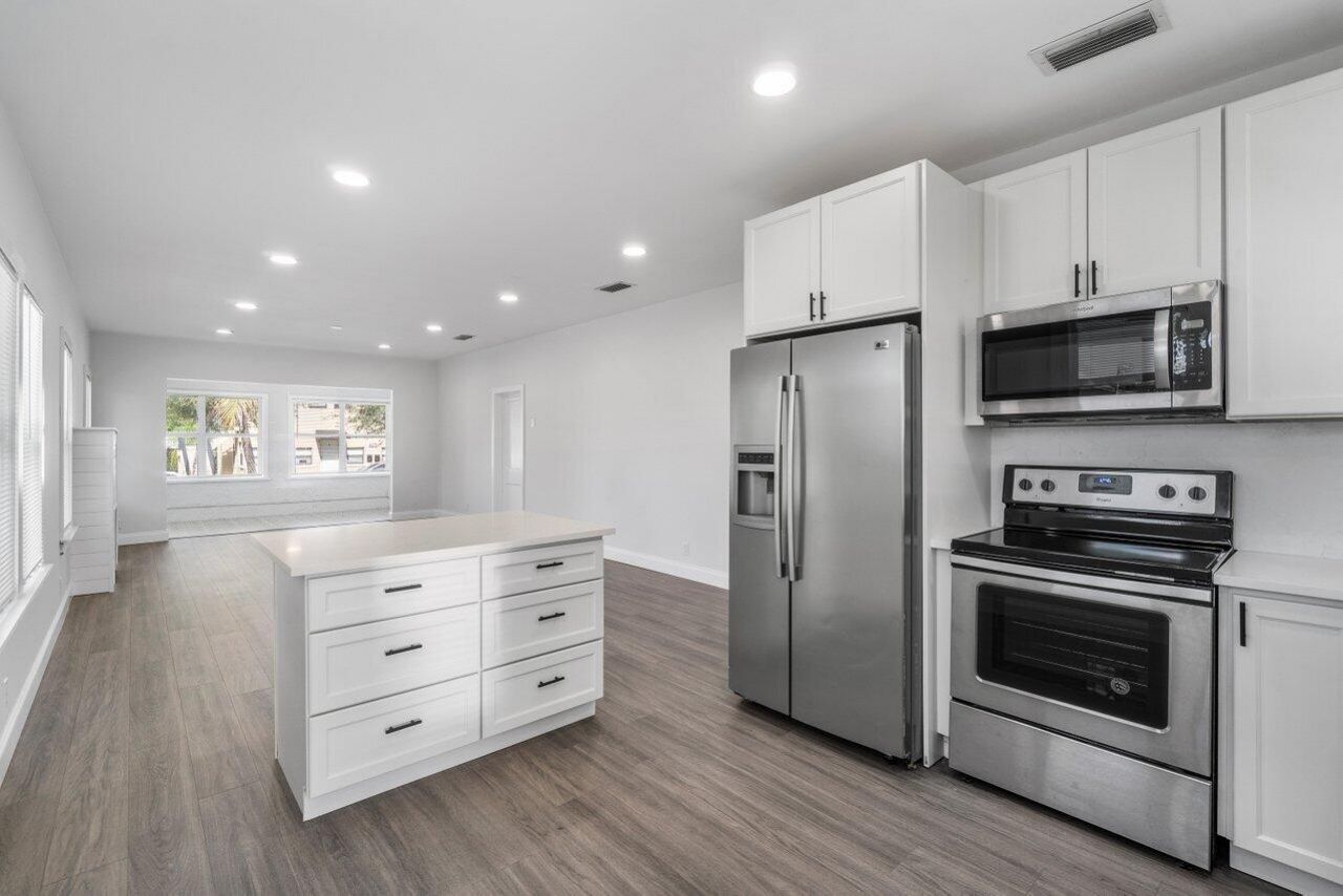 424 53rd Street, West Palm Beach, FL 33407 Photo
