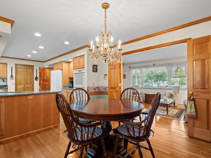 312 Rutgers Court, Loveland, OH 45140 Photo 10