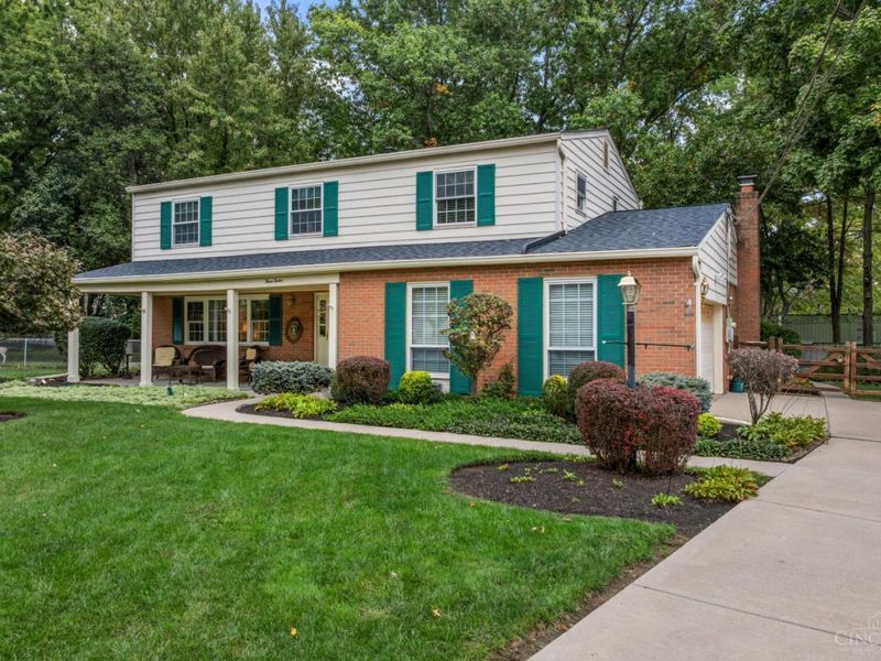 312 Rutgers Court, Loveland, OH 45140 Photo 3