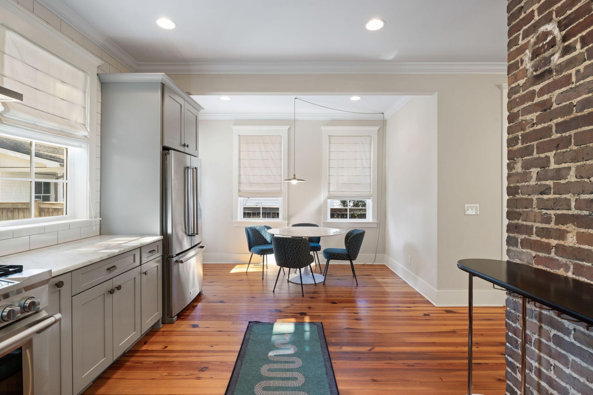 103 Fishburne Street Photo 13
