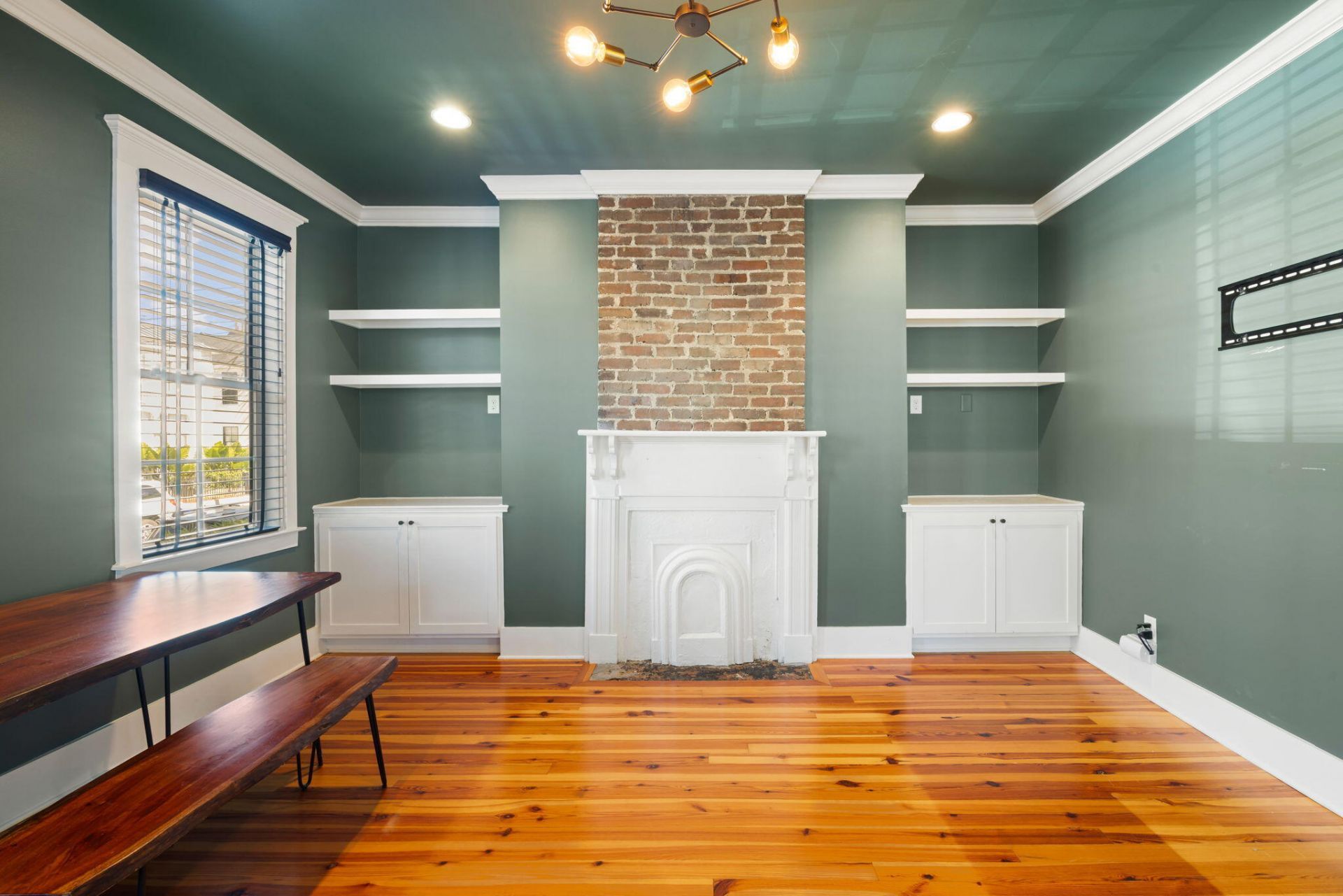 103 Fishburne Street Photo 17