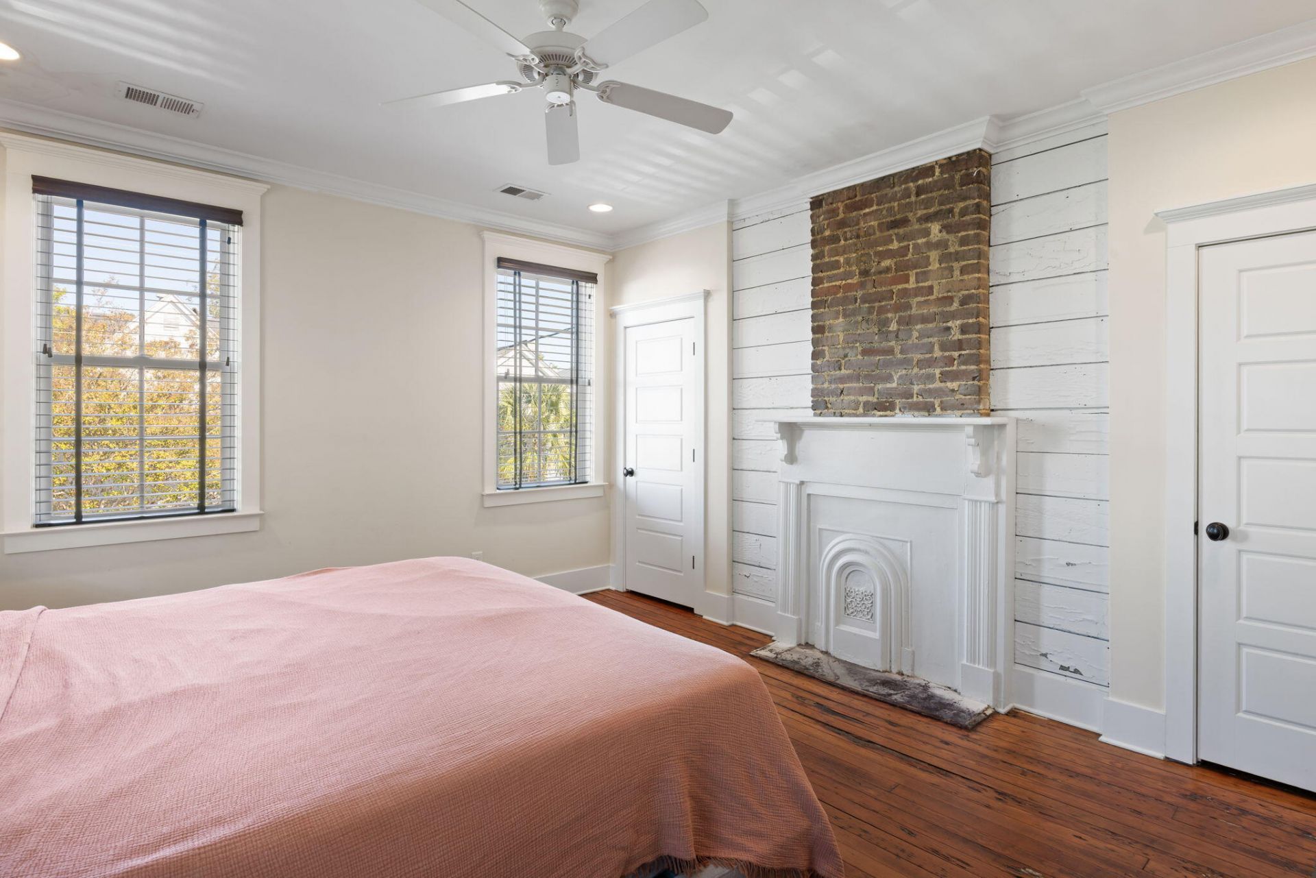 103 Fishburne Street Photo 27