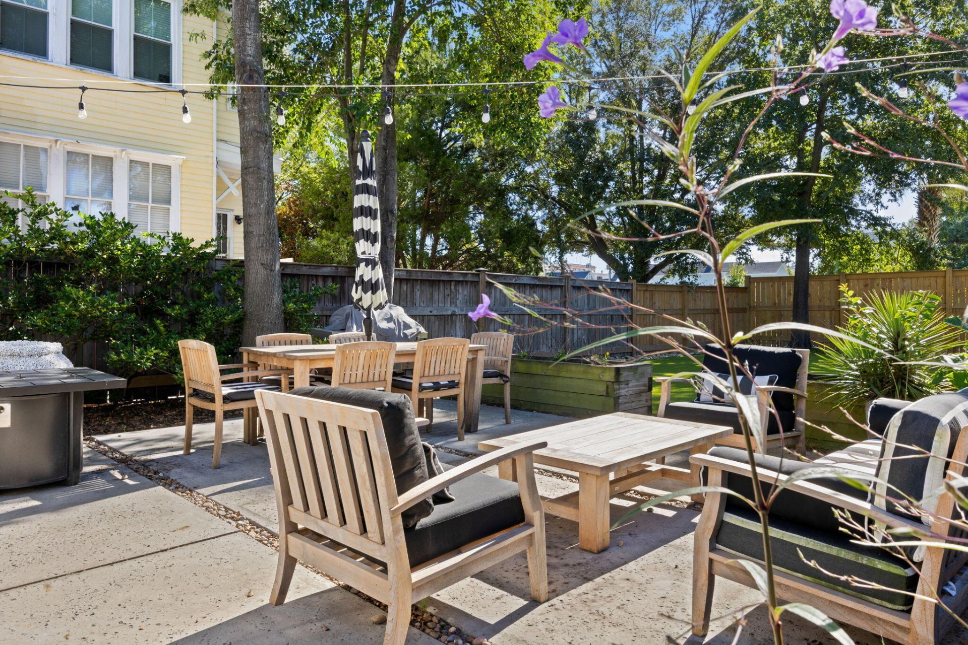 103 Fishburne Street Photo 33