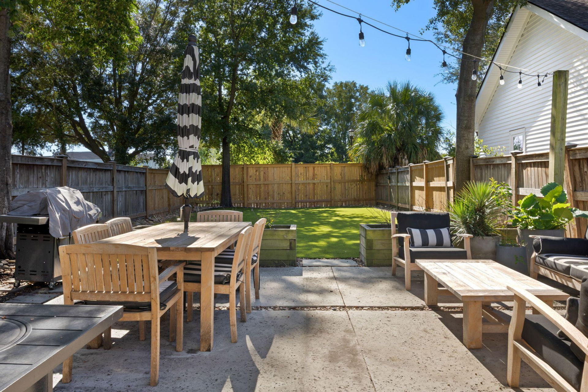 103 Fishburne Street Photo 35