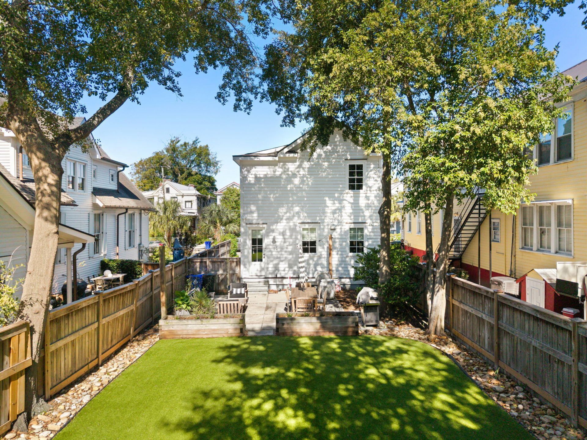 103 Fishburne Street Photo 37