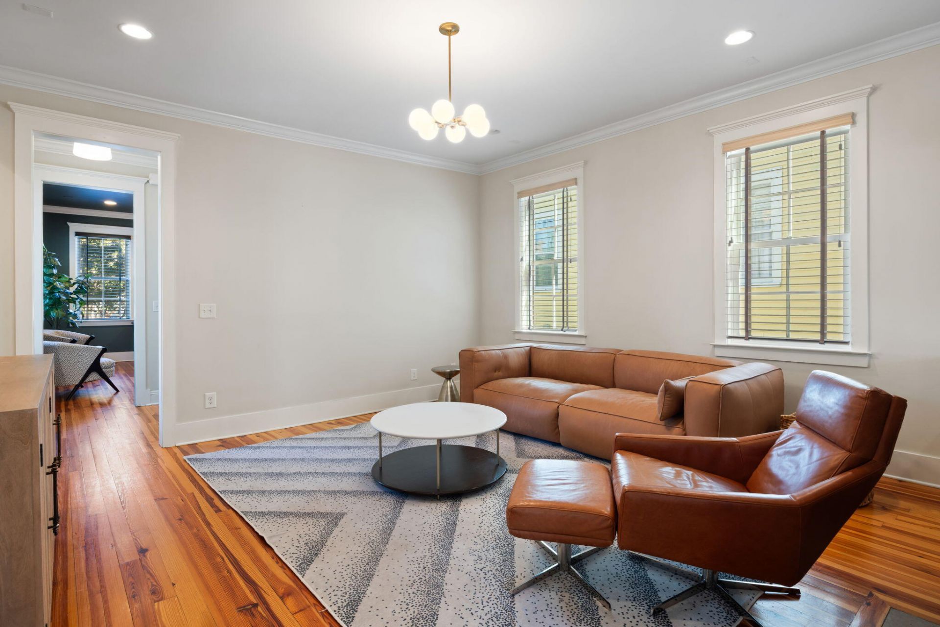 103 Fishburne Street Photo 7
