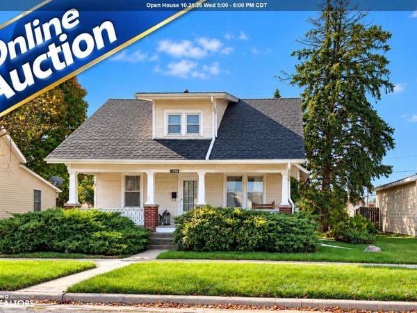 1720 Avenue F, Fort Madison, IA 52627