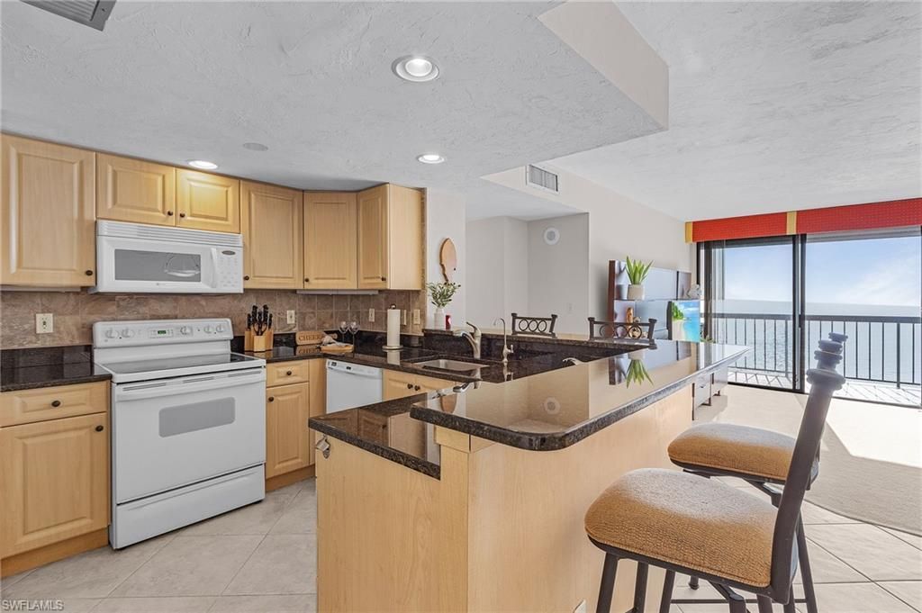 26300 Hickory Blvd , Unit 903, Bonita Springs, FL 34134 Photo