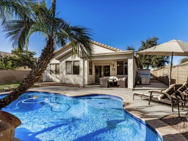 4795 E BELLERIVE Drive, Chandler, AZ 85249