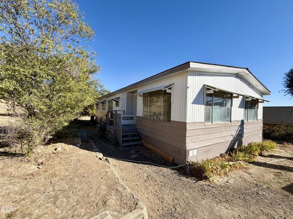 114 NE Jefferson Street, Madras, OR 97741