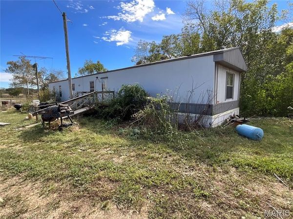 7188 County Road 1940, Pomona, MO 65789