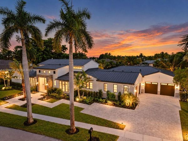 801 NE Orchid Bay Dr, Boca Raton, FL 33487