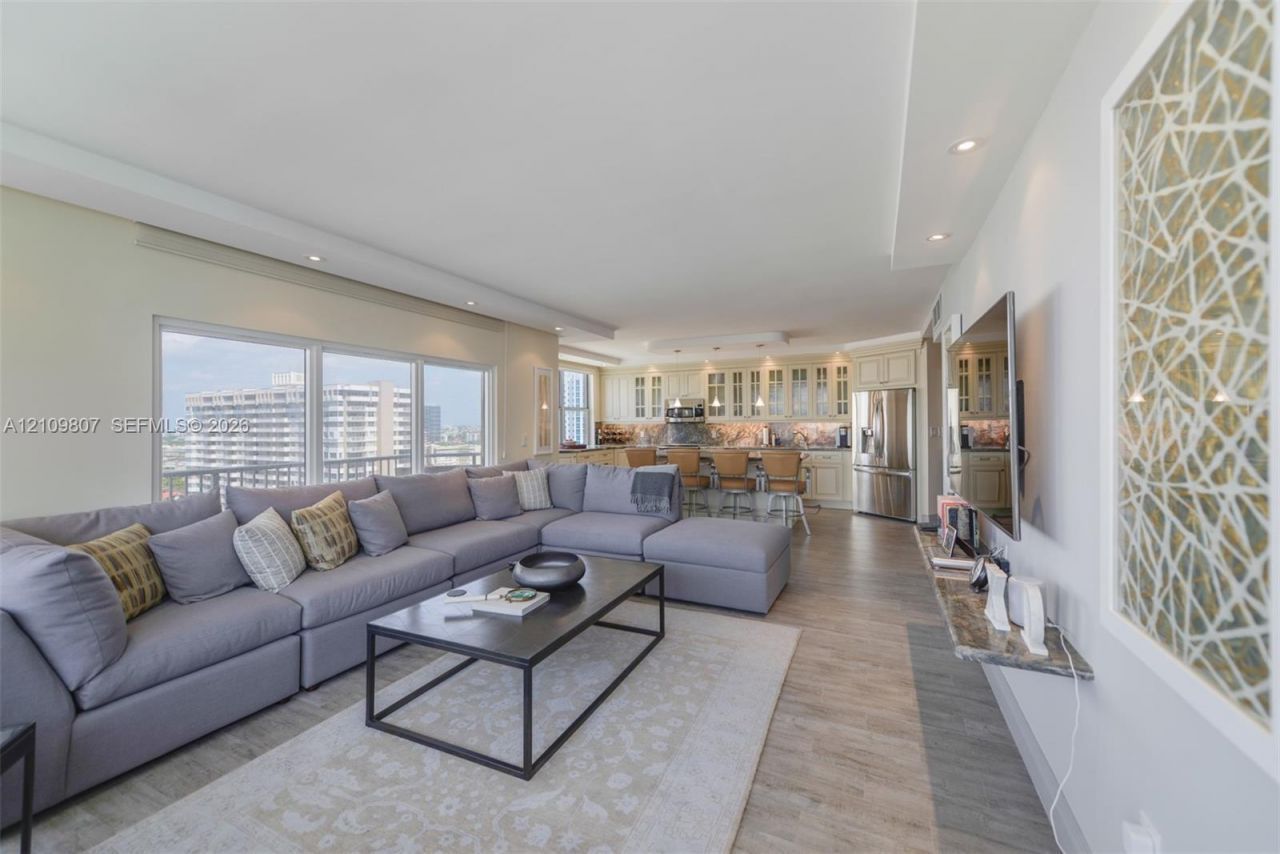 1980 S Ocean Dr , Unit 16Q, Hallandale Beach, FL 33009 Photo