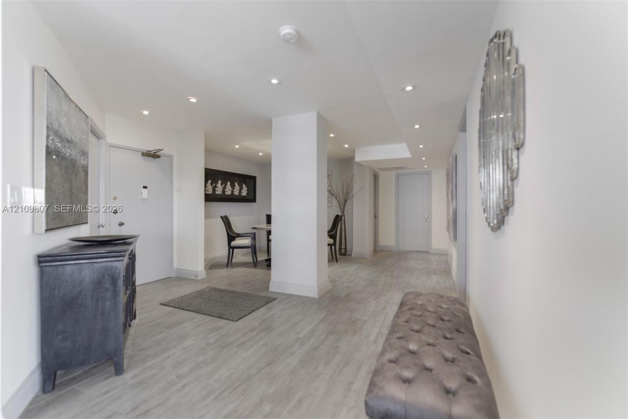 1980 S Ocean Dr , Unit 16Q, Hallandale Beach, FL 33009 Photo
