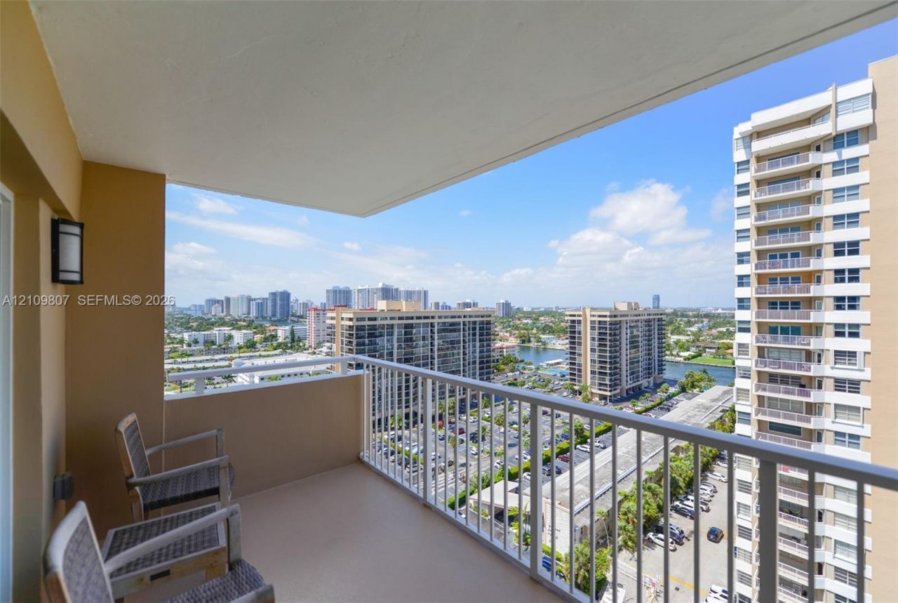1980 S Ocean Dr , Unit 16Q, Hallandale Beach, FL 33009 Photo