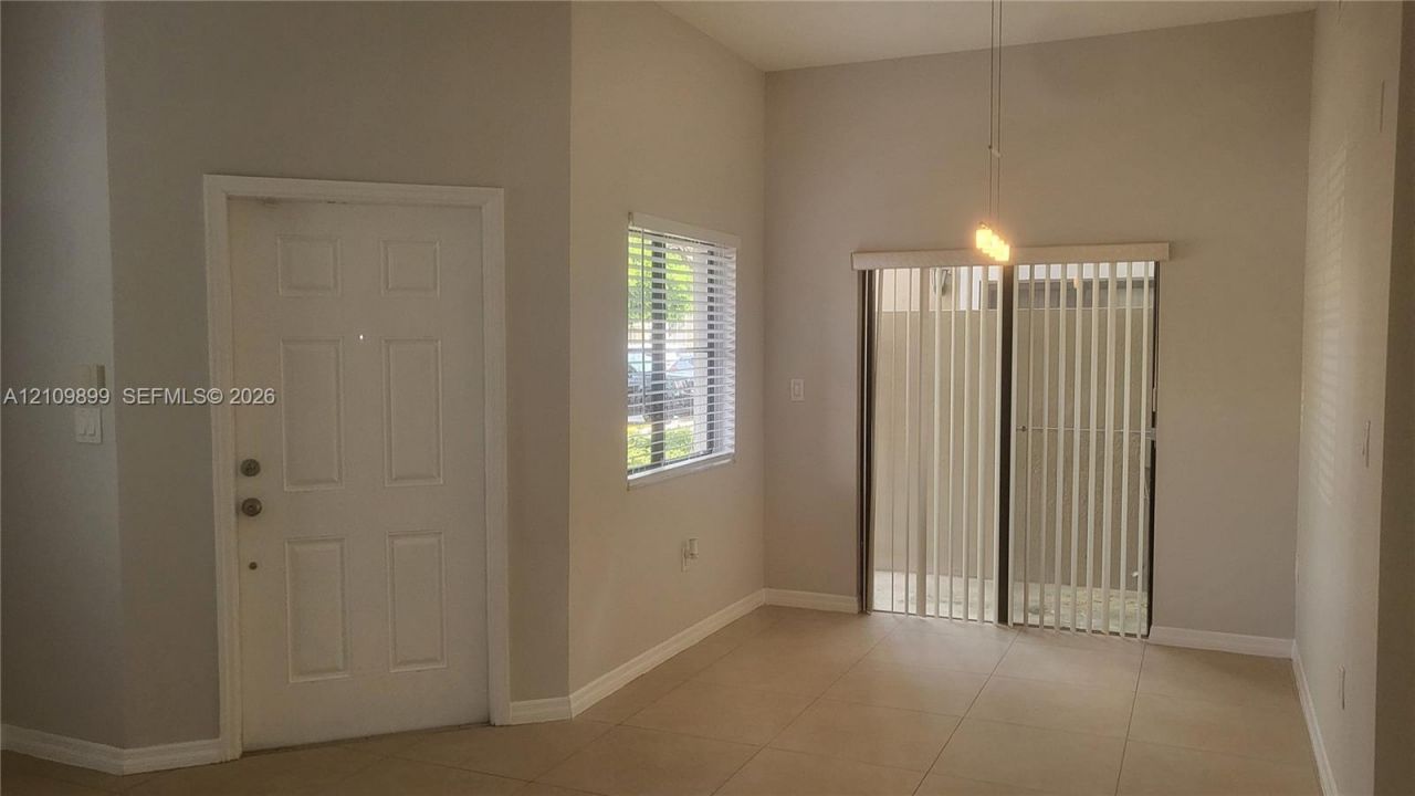 22811 SW 88th Pl , Unit 8-22, Cutler Bay, FL 33190 Photo