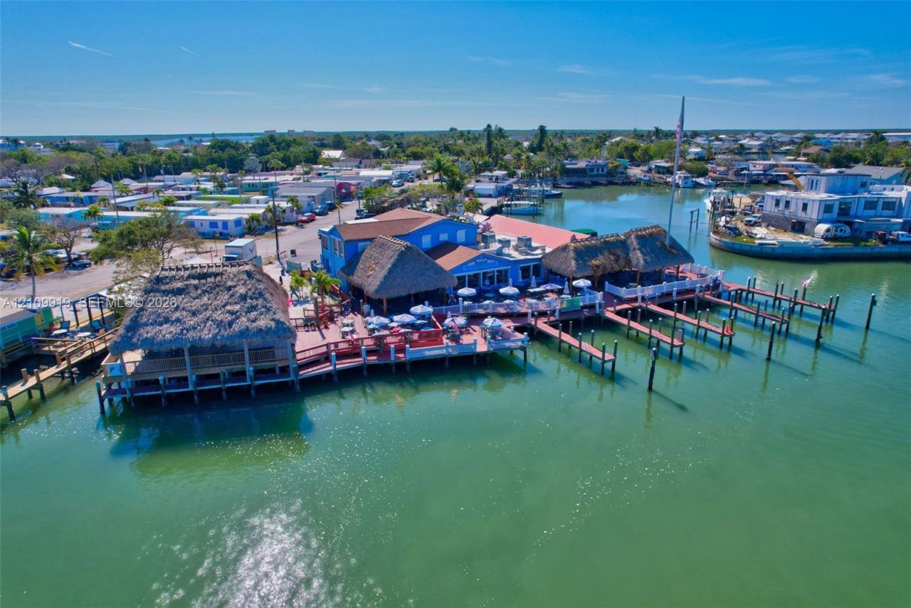 103 Bayshore Way , Goodland, FL 34140 Photo