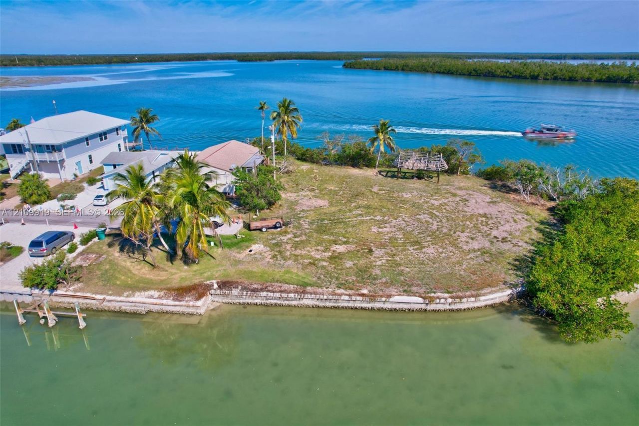 103 Bayshore Way , Goodland, FL 34140 Photo