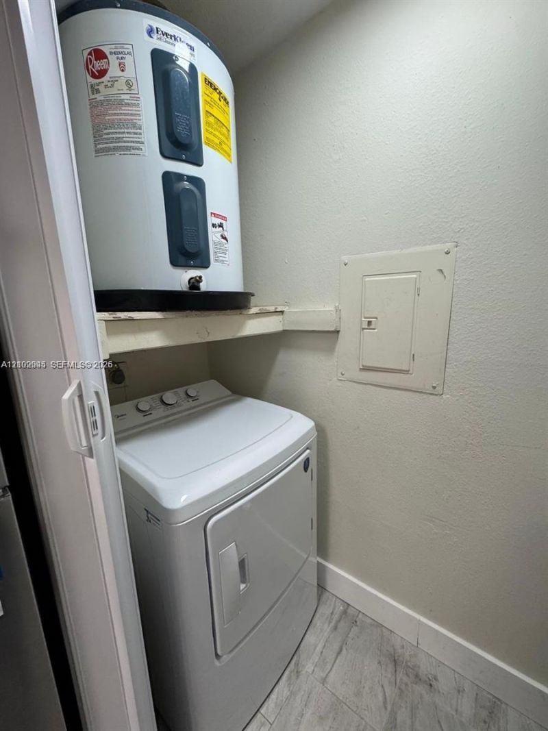 8737 NW 39th St , Unit 8737, Sunrise, FL 33351 Photo