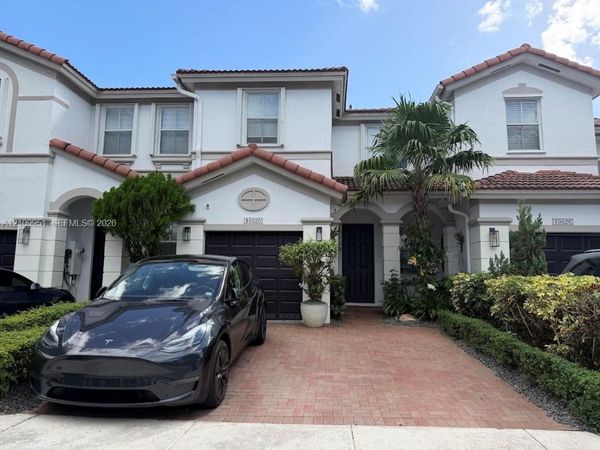10820 NW 81st Ln , Unit ., Doral, FL 33178