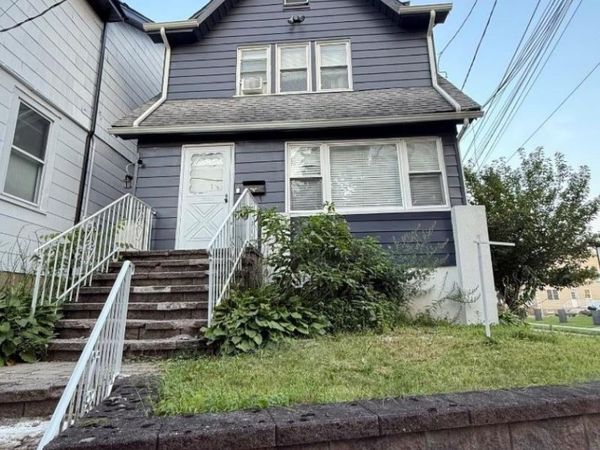 66 Garden Ave, Belleville, NJ 07109