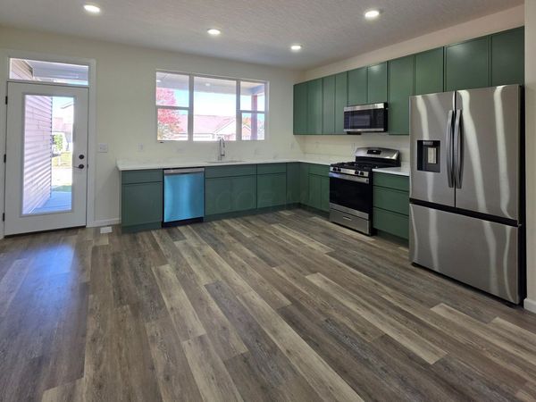 1551 Metcalfe Avenue , Obetz, OH 43207