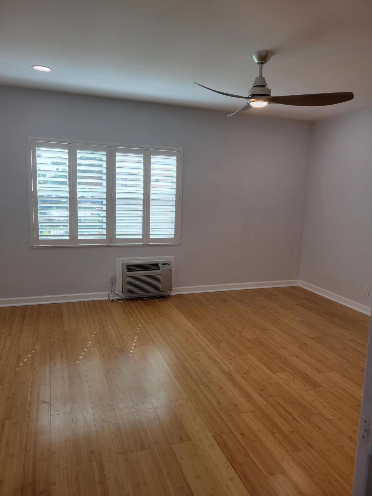101 S Golfview Road, Lake Worth Beach, FL 33460 Photo