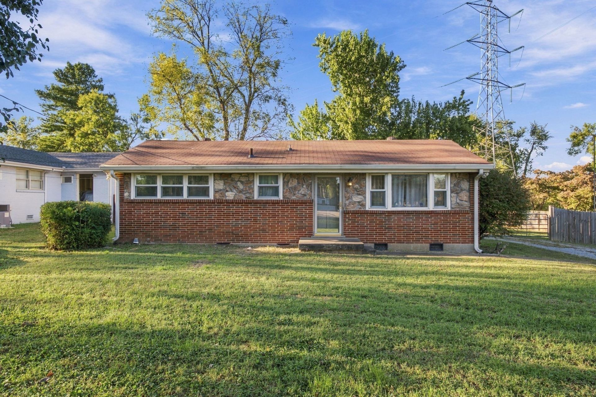 1429 Mcgavock Pike, Nashville, TN 37216 Main Photo